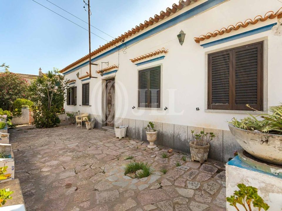Helårsgrund i Alcantarilha, Faro - foto 1