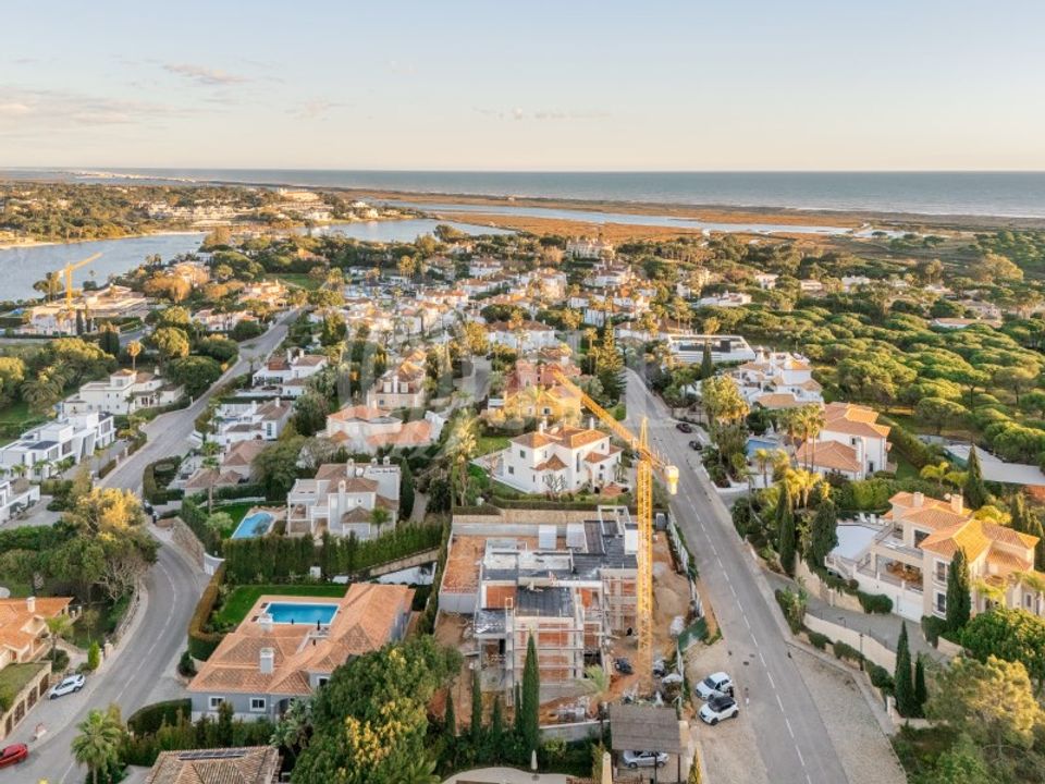 Villa i Almancil, Faro - foto 1