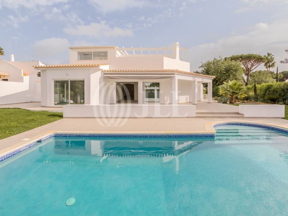 Villa i Quarteira, Faro - foto 1