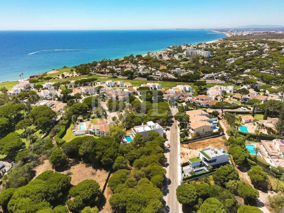 Helårsgrund i Almancil, Faro - foto 1