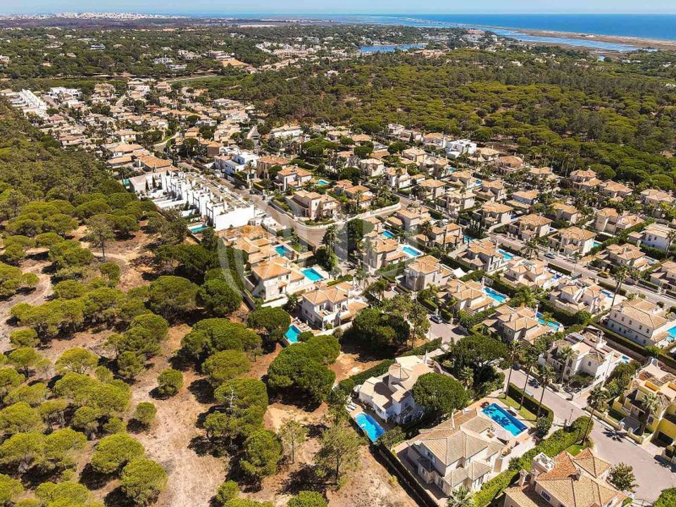 Helårsgrund i Almancil, Faro - foto 1