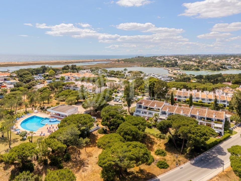 Lejlighed i Almancil, Faro - foto 1