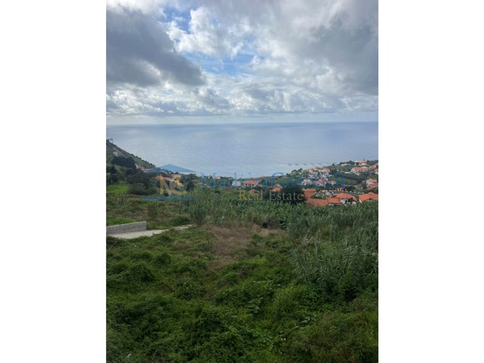 Helårsgrund i Arco da Calheta, Madeira - foto 1