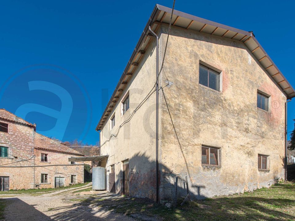 Landejendom i Veroli, Frosinone - foto 1