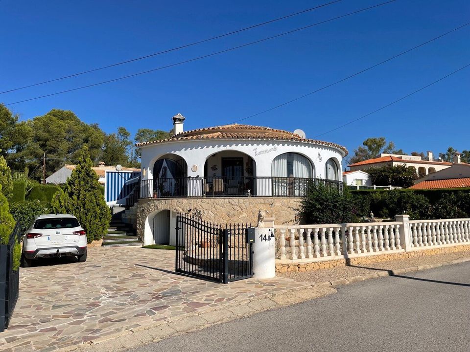 Villa i Alfaz del Pi, Alicante - foto 1