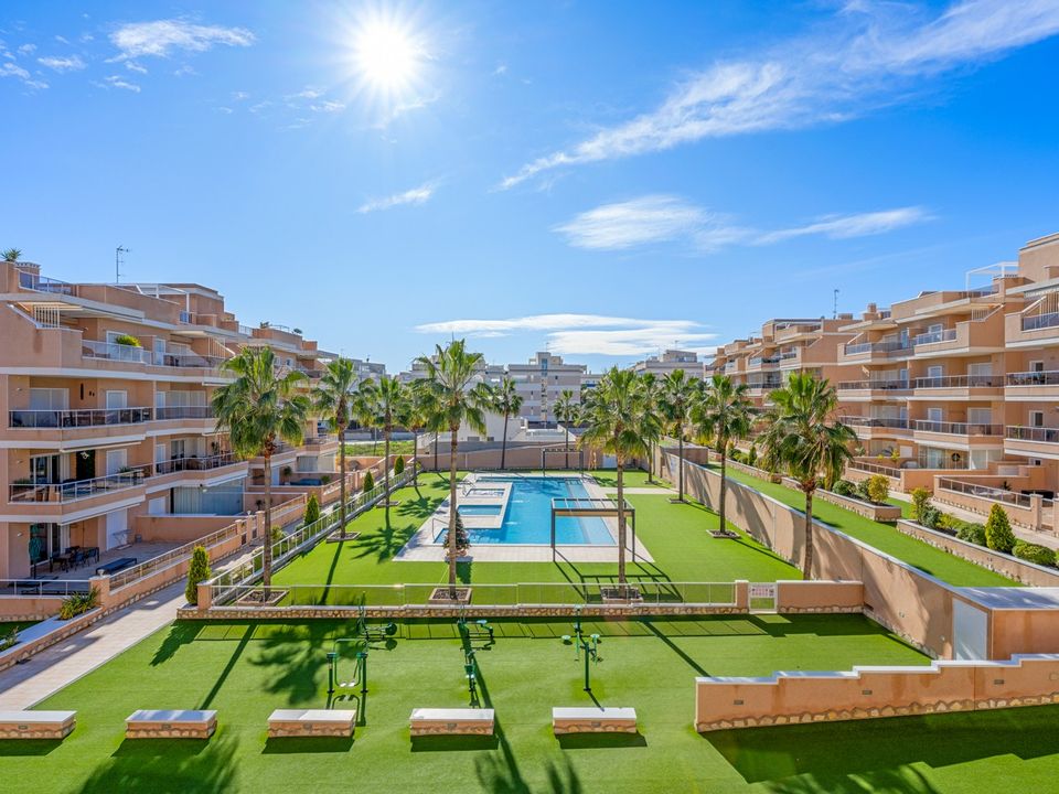 Lejlighed i Orihuela Costa, Alicante - foto 1