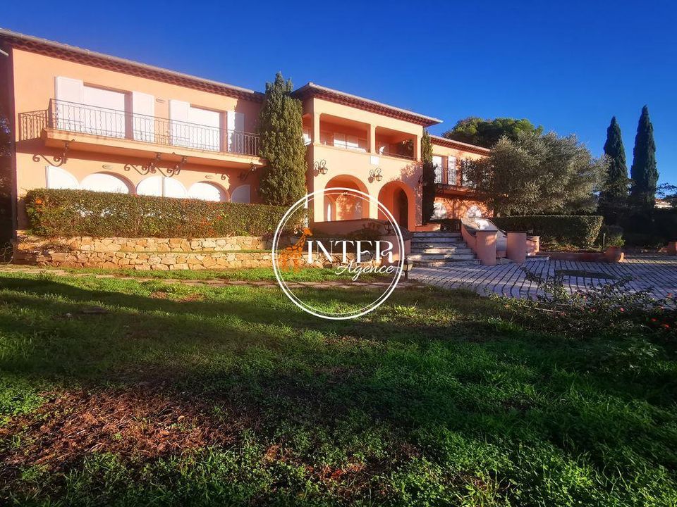Villa i Les Issambres, Var - foto 1