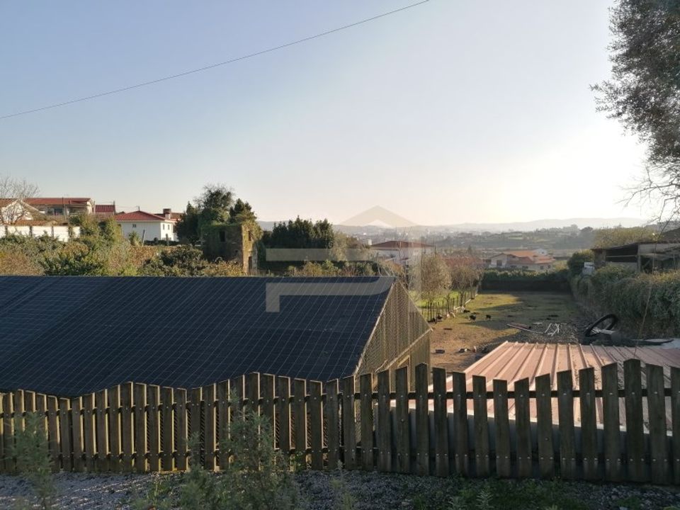 Helårsgrund i Ribeirao, Braga - foto 1