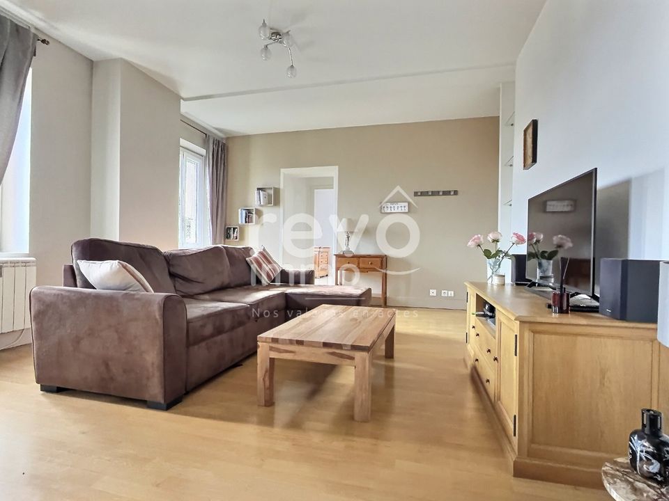 Lejlighed i Ambérieux-en-Dombes, Ain - foto 1
