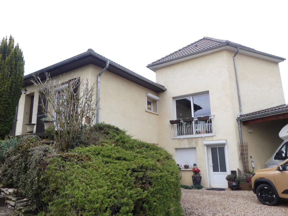 Villa i Le Breuil, Saone-et-Loire - foto 1