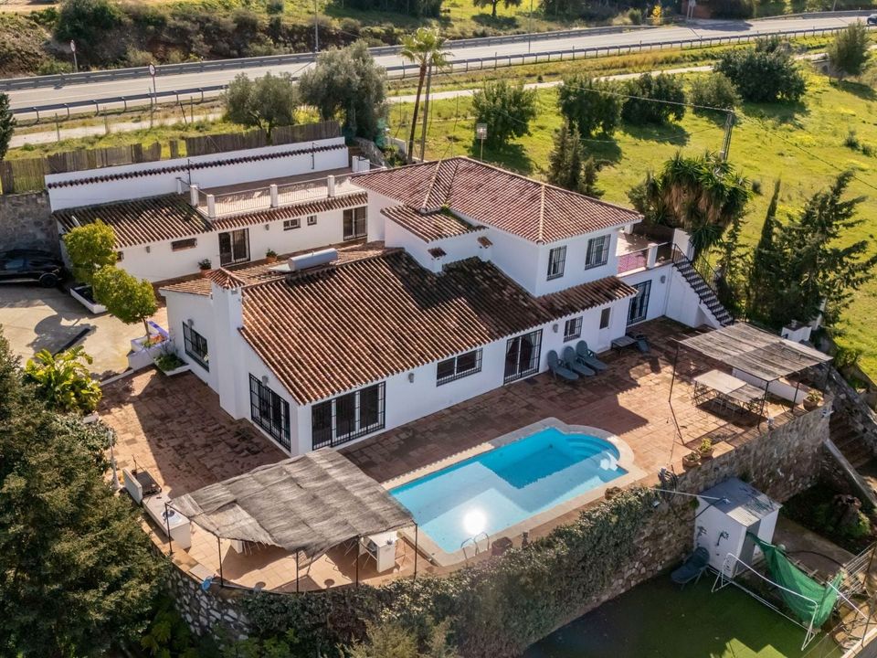Finca i Alhaurin El Grande, Malaga - foto 2