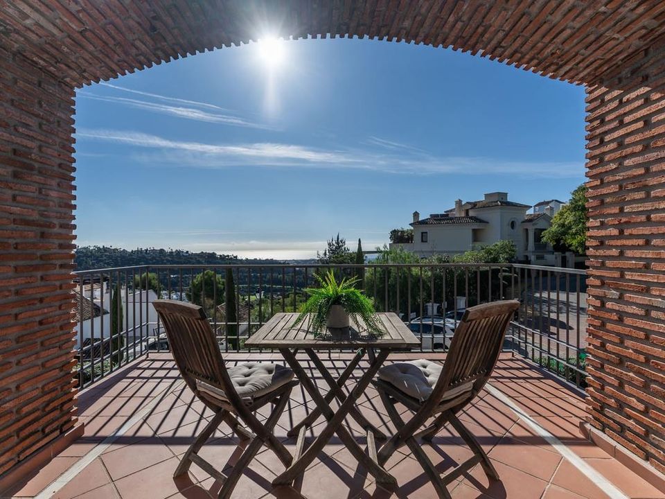 Lejlighed i Benahavis, Malaga - foto 1