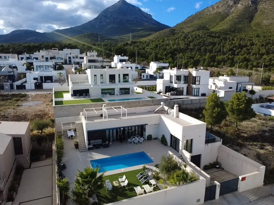 Villa i Polop, Alicante - foto 1