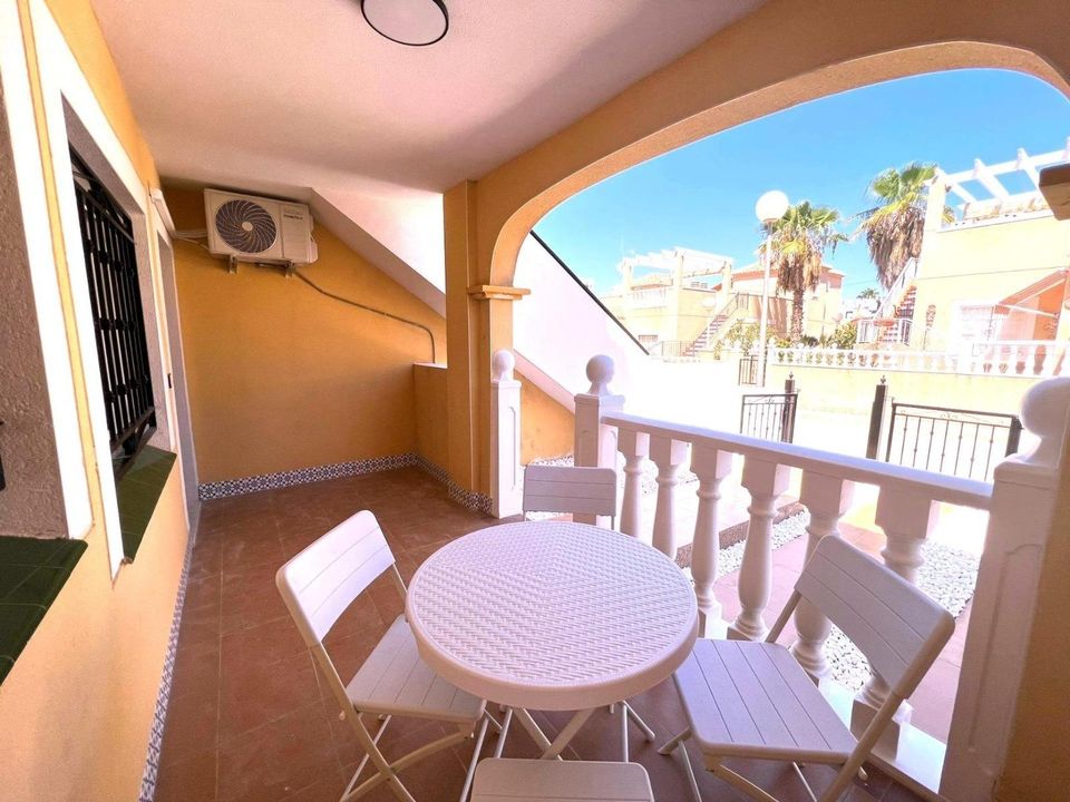 Bungalow i Torrevieja, Alicante - foto 1