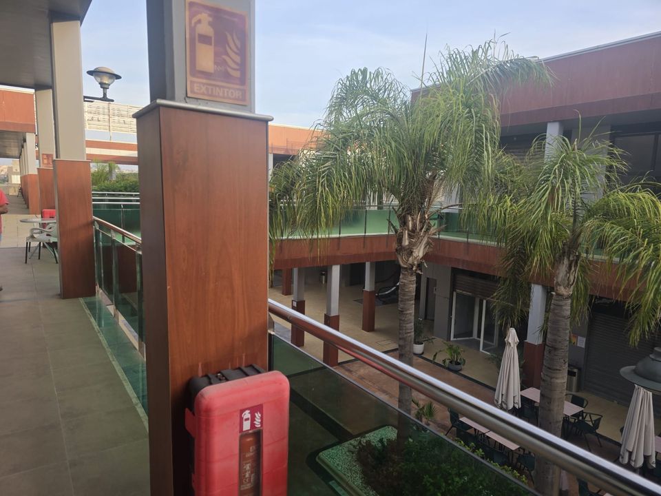 Erhvervsejendom i La Marina, Alicante - foto 3