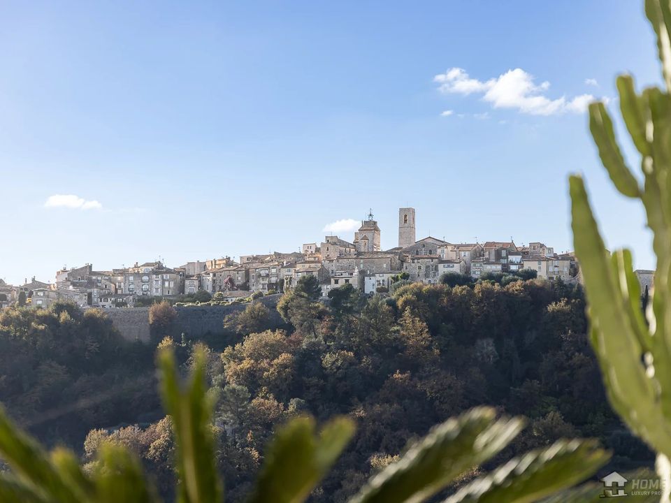 Villa i Saint-Paul-de-Vence, Alpes-Maritimes - foto 1