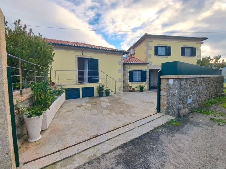 Villa i Ponte de Lima, Viana do Castelo - foto 1