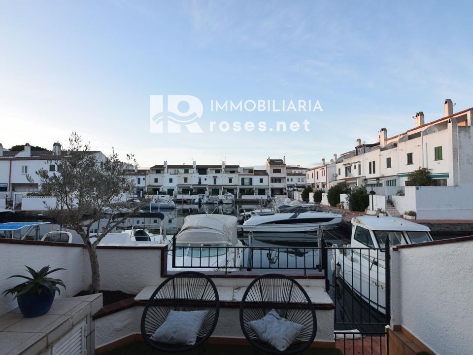 Rækkehus i Empuriabrava, Gerona - foto 1