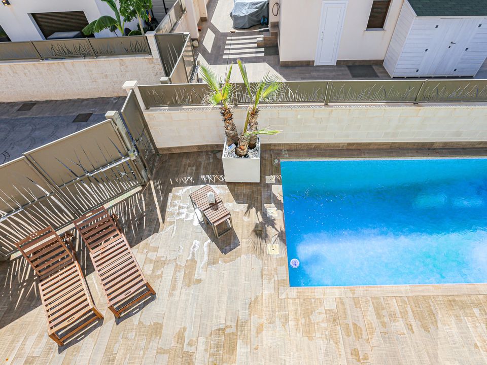 Villa - Ciudad Quesada, Alicante - photo 3