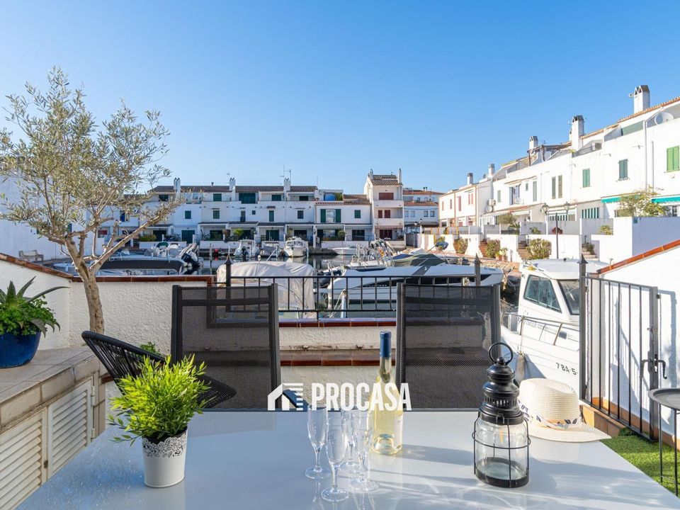 Villa i Empuriabrava, Gerona - foto 2