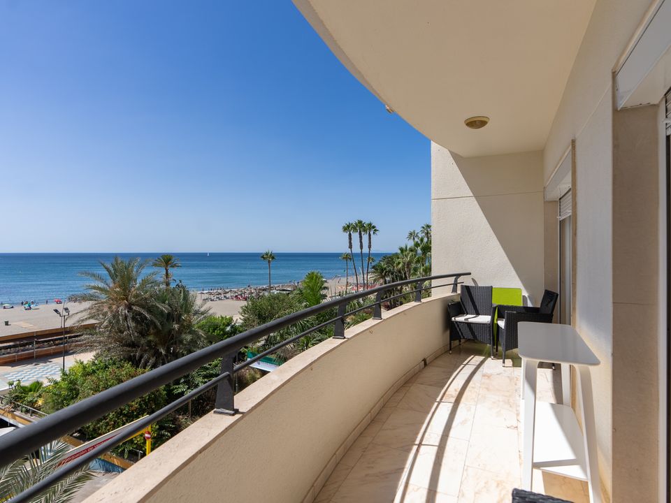 Lejlighed i Estepona, Malaga - foto 1