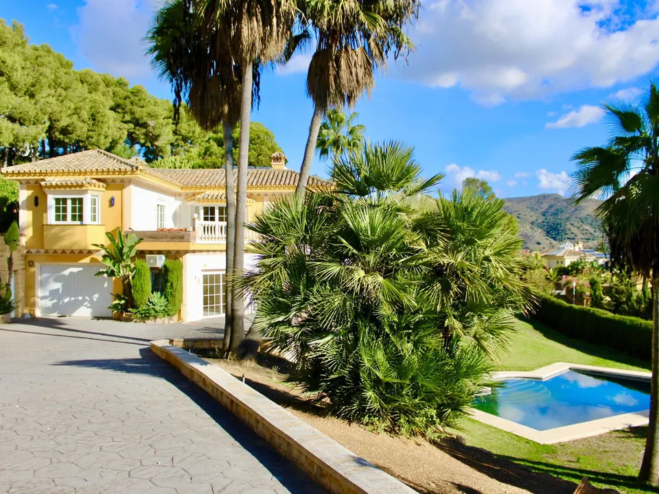 Villa i Las Chapas, Malaga - foto 1