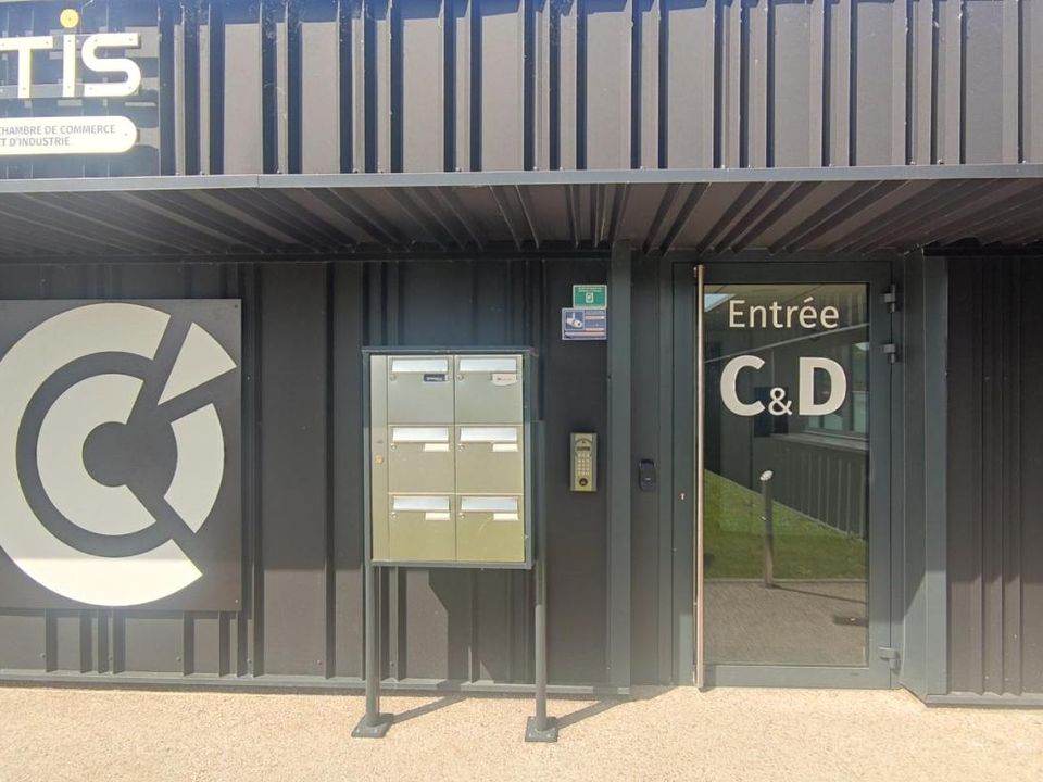 Erhvervsejendom i Rouxmesnil-Bouteilles, Seine-Maritime - foto 3