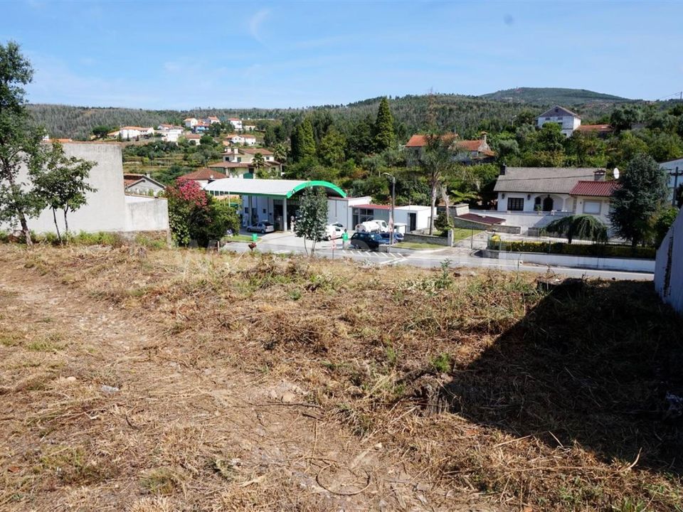 Helårsgrund i Barcelos, Braga - foto 1