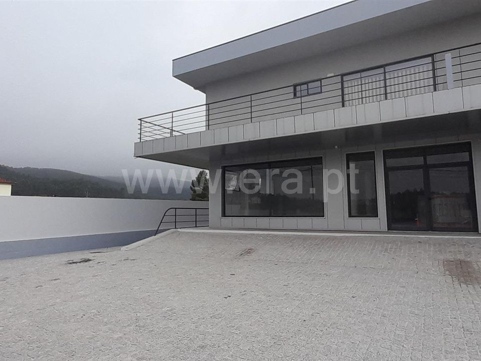 L'establiment comercial a Barcelos, Braga - foto 3