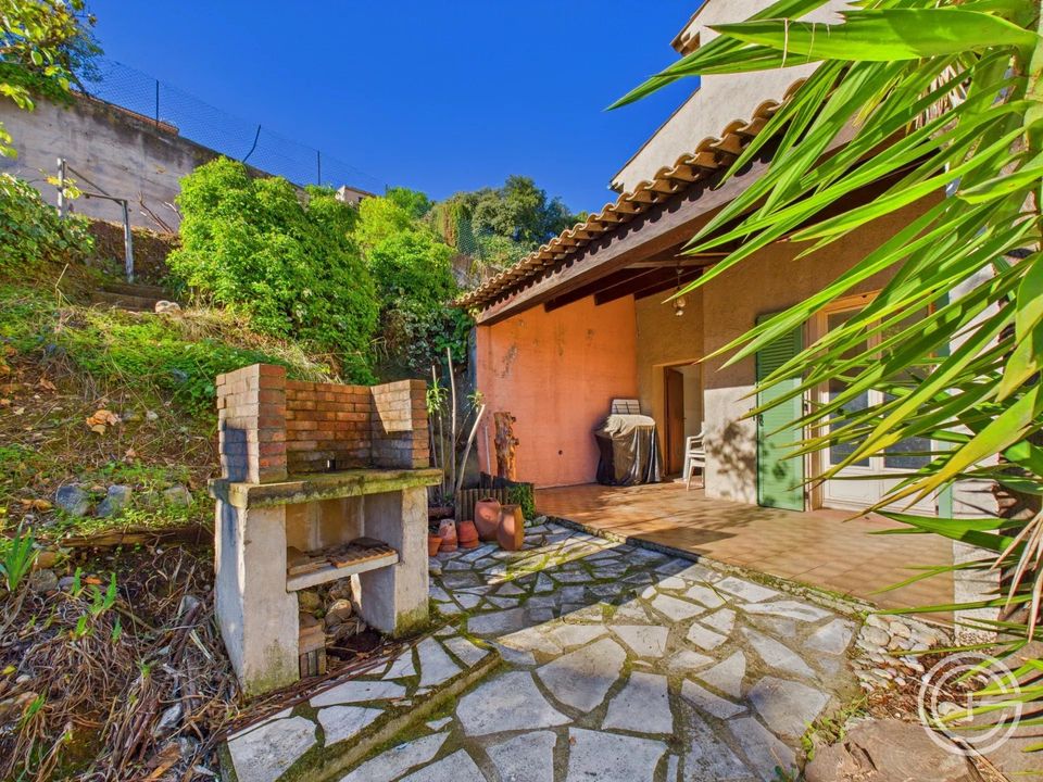 Villa i Saint-Laurent-du-Var, Alpes-Maritimes - foto 4