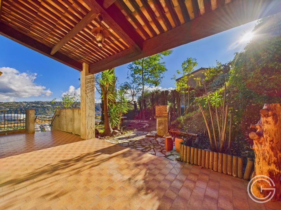 Villa i Saint-Laurent-du-Var, Alpes-Maritimes - foto 5