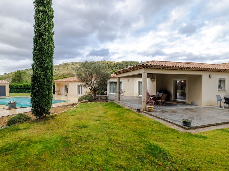 Villa i Simiane-Collongue, Bouches-du-Rhone - bilde 1