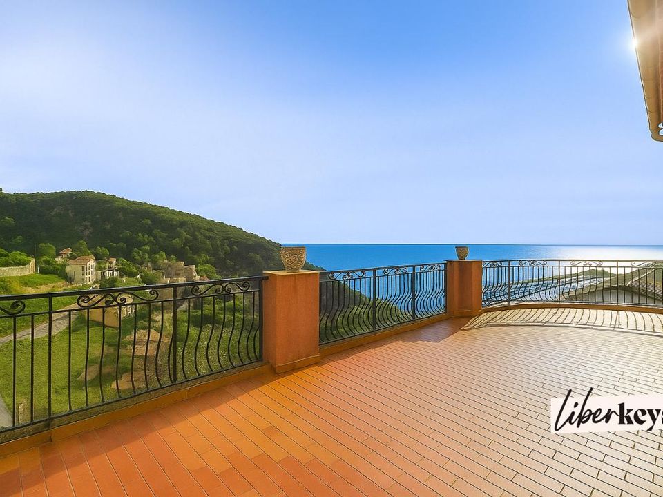 Lejlighed i Eze, Alpes-Maritimes - foto 1
