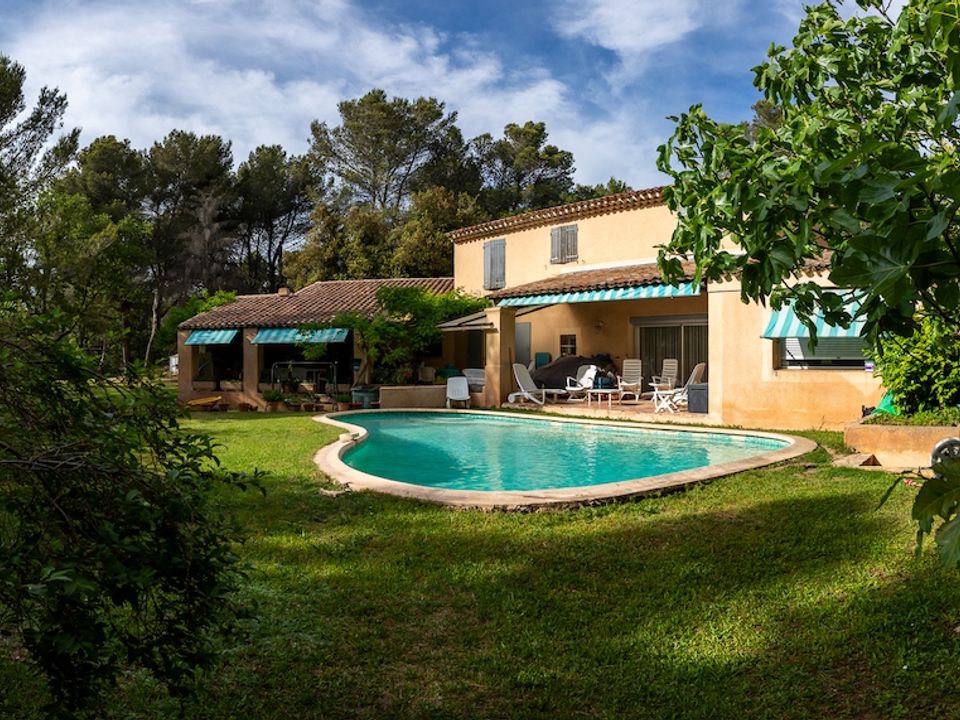 Villa i Meyreuil, Bouches-du-Rhone - foto 1