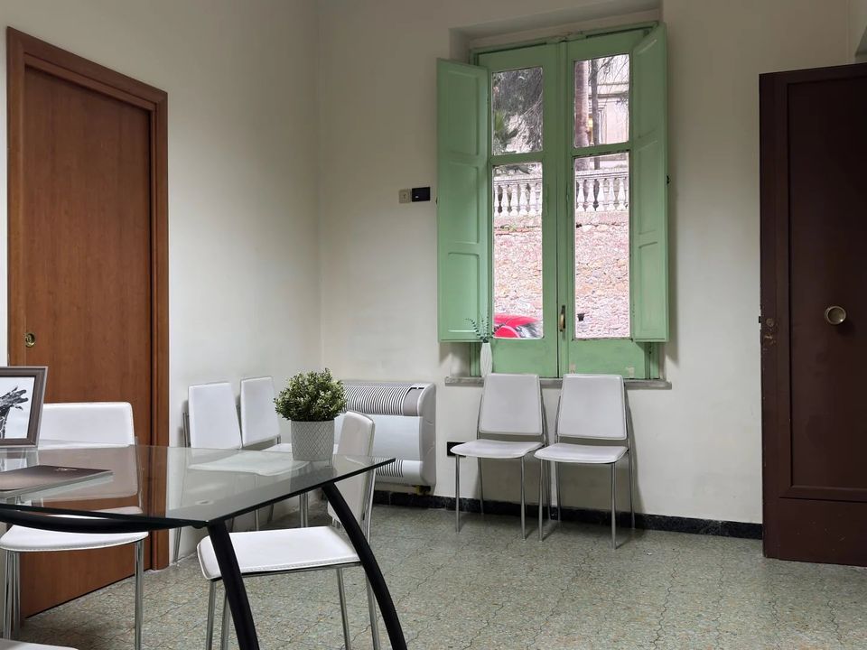 Erhvervsejendom i Cosenza, Cosenza - foto 1