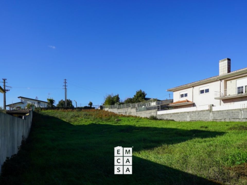 Helårsgrund i Nogueira do Cravo e Pindelo, Aveiro - foto 1