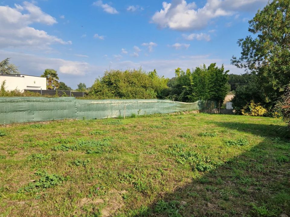 Tomt i Saint-Julien-de-Concelles, Loire-Atlantique - bilde 1