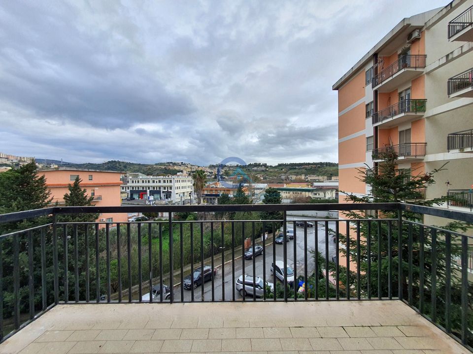 Lejlighed i Catanzaro, Catanzaro - foto 1