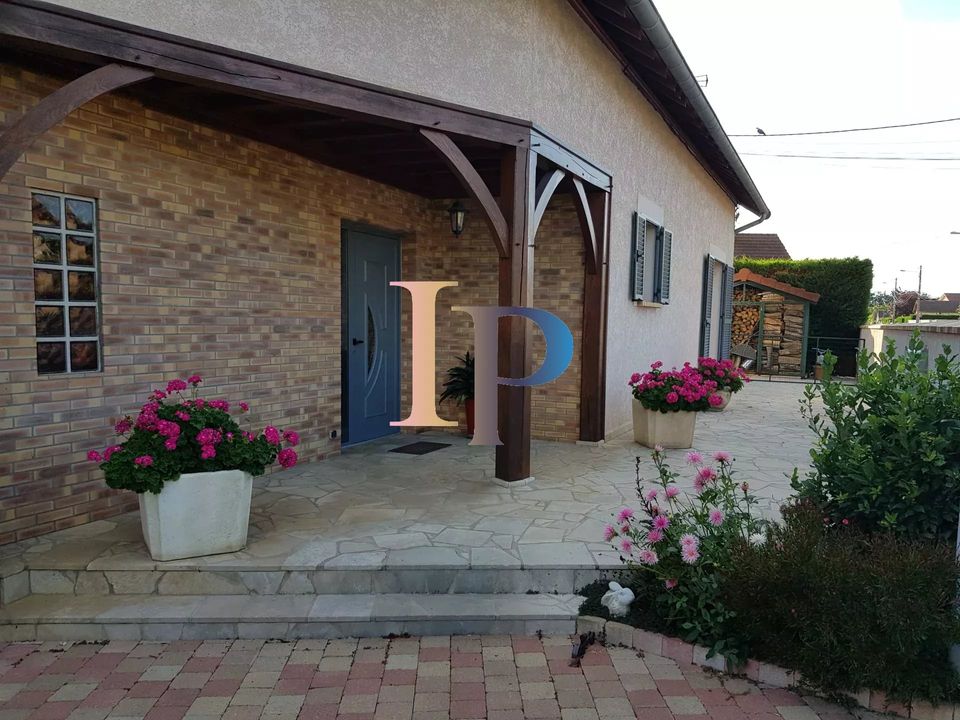 Villa i Paray-le-Monial, Saone-et-Loire - foto 2