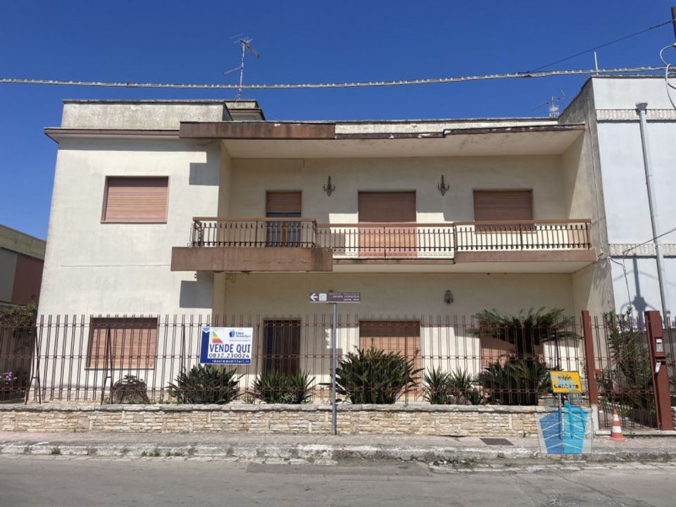 Villa i Squinzano, Lecce - foto 1