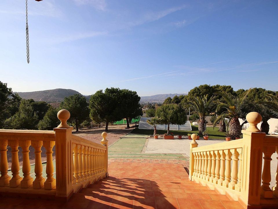 Villa i Petrer, Alicante - foto 5