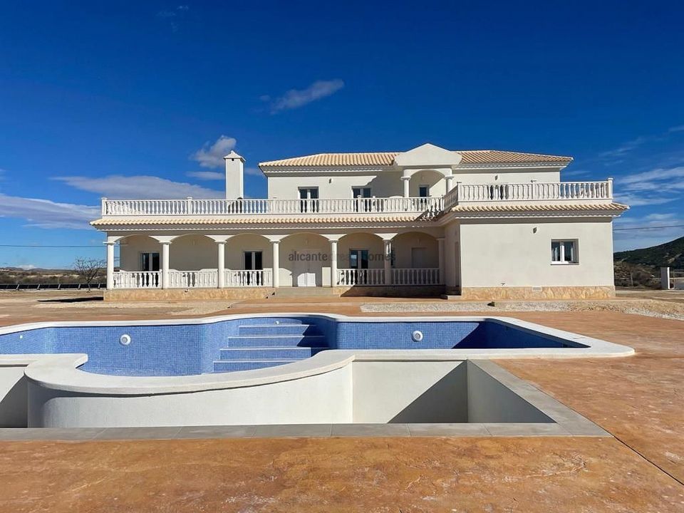 Villa i Pinoso, Alicante - foto 1