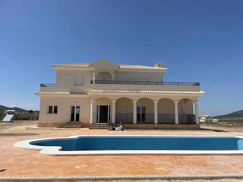 Villa i Pinoso, Alicante - foto 1
