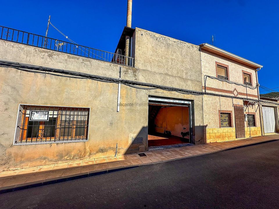 Byhus i Pinoso, Alicante - foto 1