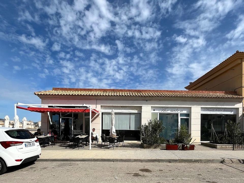 Erhvervsejendom i Castalla, Alicante - foto 1