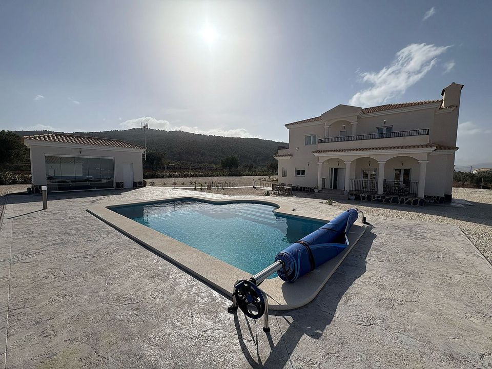 Villa i Pinoso, Alicante - foto 2