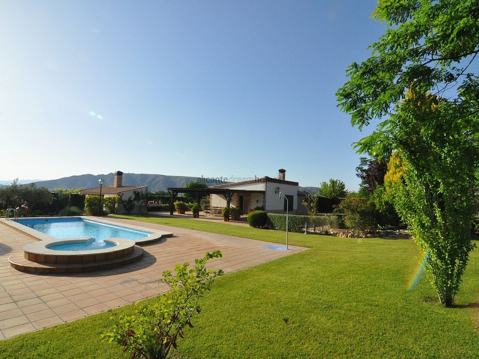 Villa i Villena, Alicante - foto 3