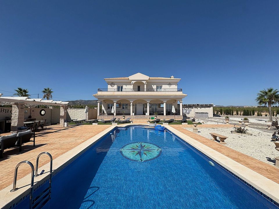 Villa i Pinoso, Alicante - foto 2