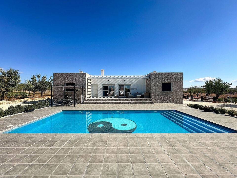 Villa i Pinoso, Alicante - foto 2