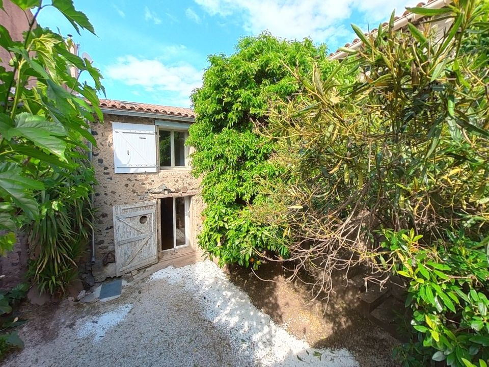 Landsbyhus i Lézignan-la-Cèbe, Herault - foto 1